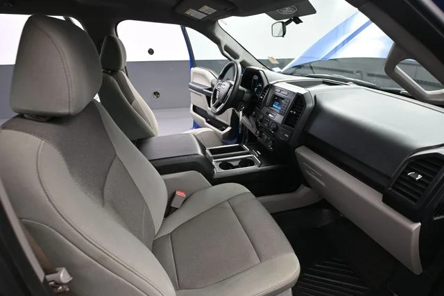 Used 2017 Blue Ford XL image 47