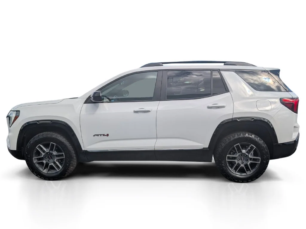 Used 2026 Summit White GMC AT4 image 8