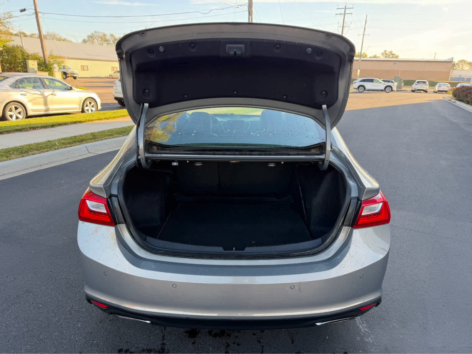 Used 2017 Pepperdust Metallic Chevrolet Premier image 6