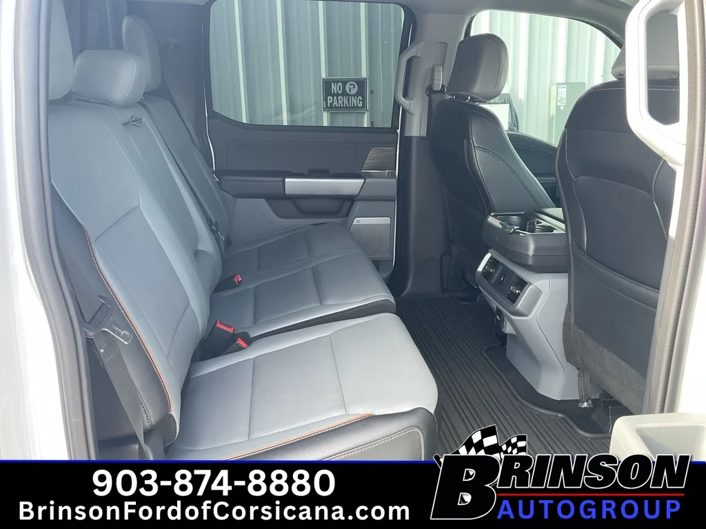 Used 2025 Oxford White Ford LARIAT image 19