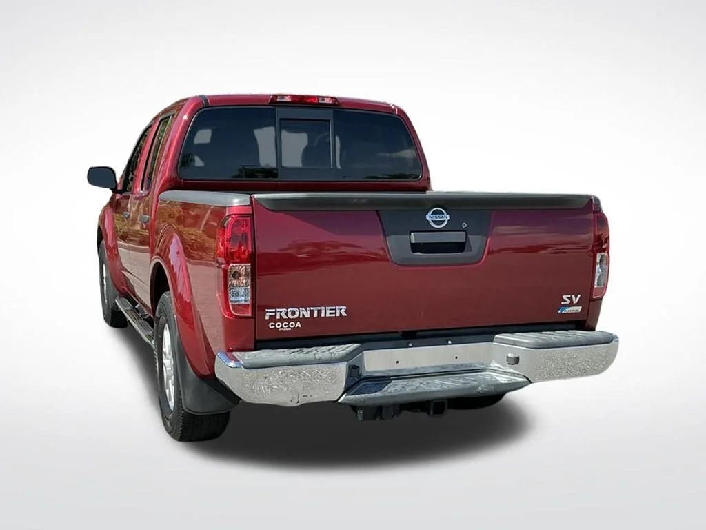 Used 2019 Red Nissan SV image 6