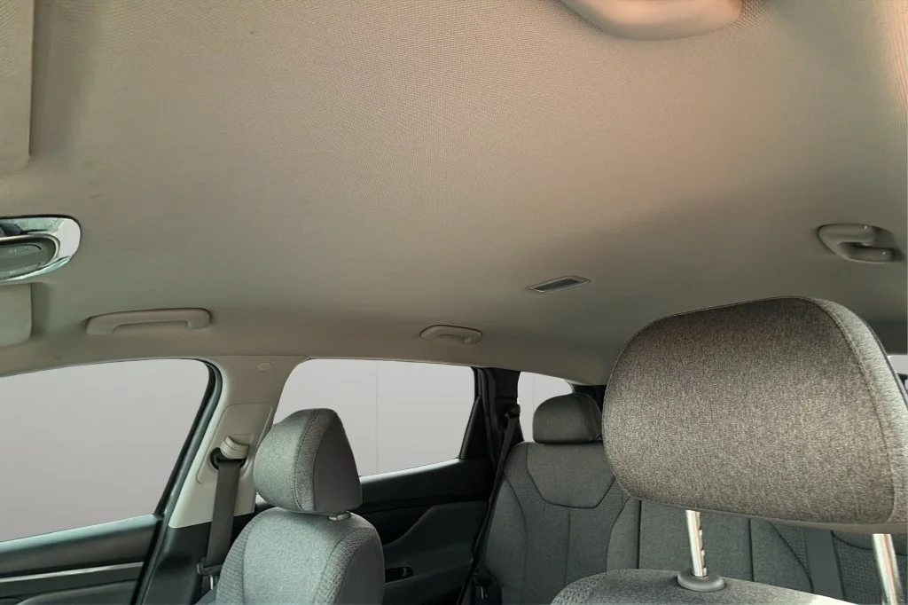 Used 2023 Gray Hyundai SEL image 32