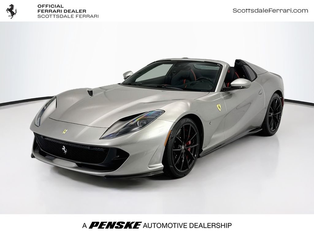 Used 2022  Ferrari Base image 1