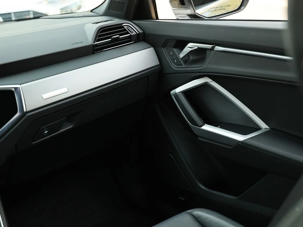 Used 2024 Gray Audi Premium Plus image 29