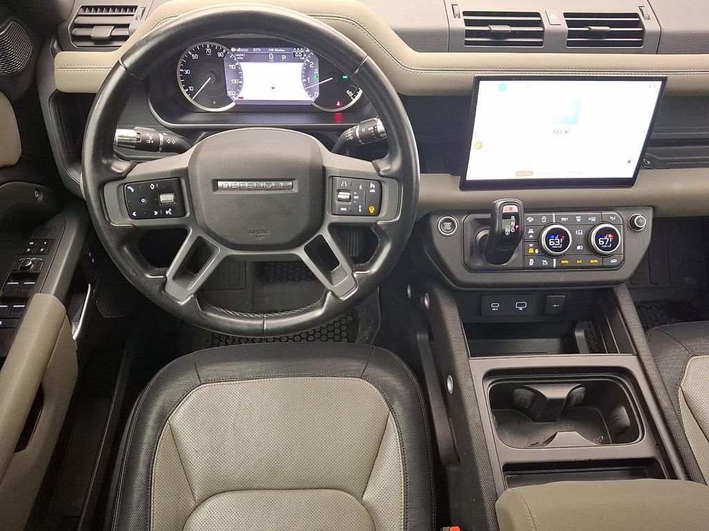 Certified Used 2022 Carpathian Grey Premium Metallic Land Rover X-Dynamic SE image 11