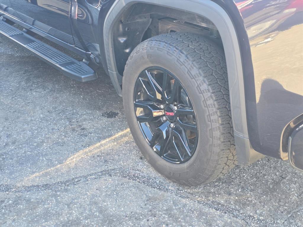 Used 2022 TITANIUM RUSH METALLIC GMC Elevation image 19