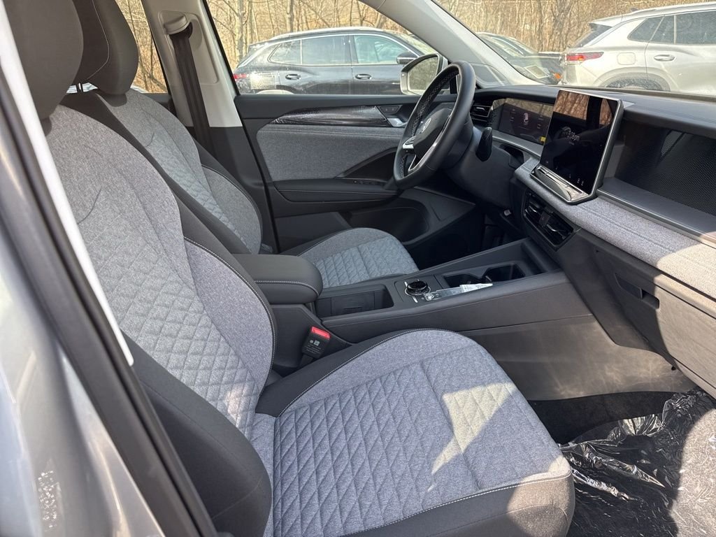 2025 Volkswagen Tiguan S - Photo 20