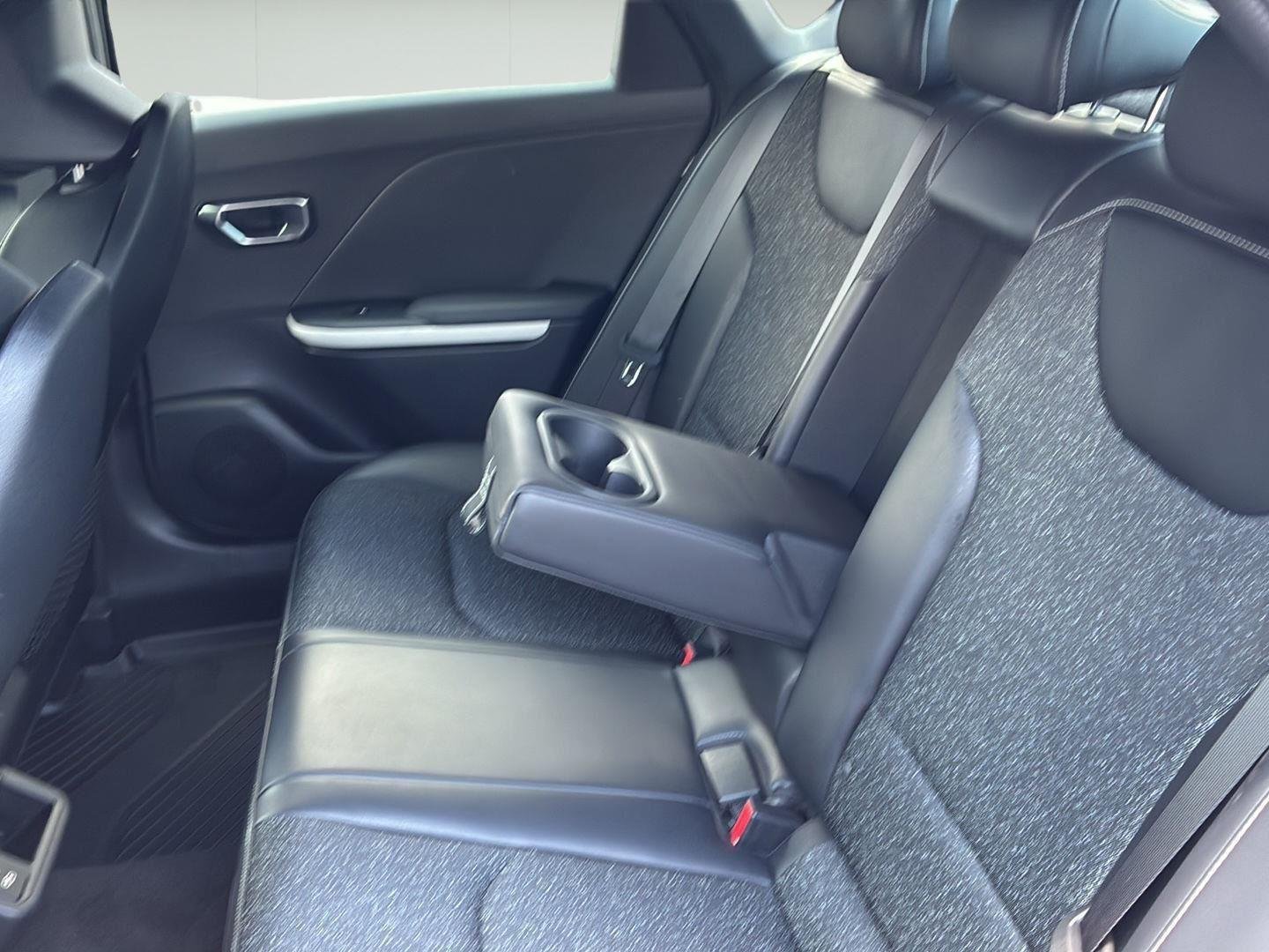 Used 2025 Wave Blue Kia GT-Line image 19