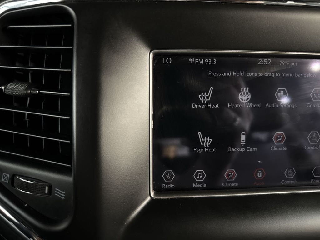 Used 2018 Billet Silver Metallic Jeep Limited image 30