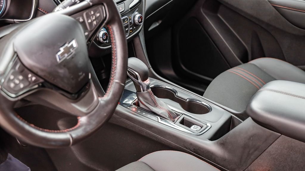 Used 2022 Black Metallic Chevrolet RS image 23