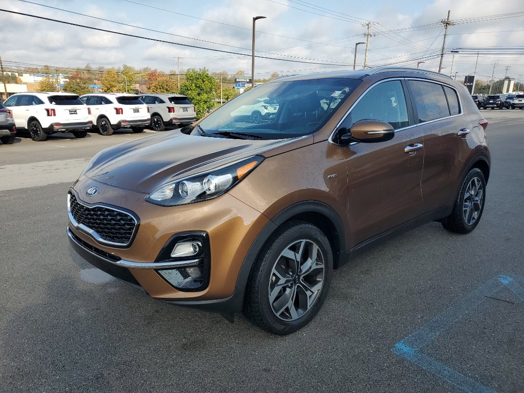 2020 Kia Sportage EX photo 3