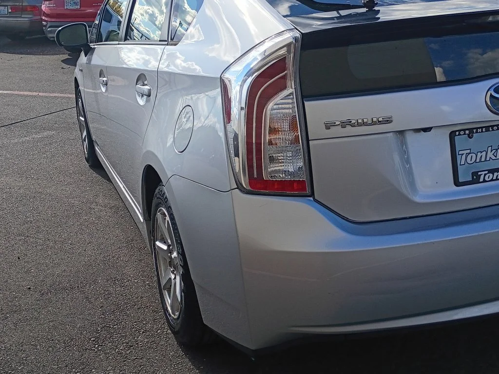 Used 2013 Classic Silver Metallic Toyota Three image 6