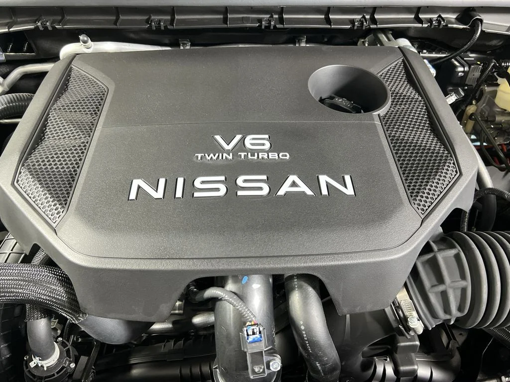 2025 Nissan Armada SV - Photo 17