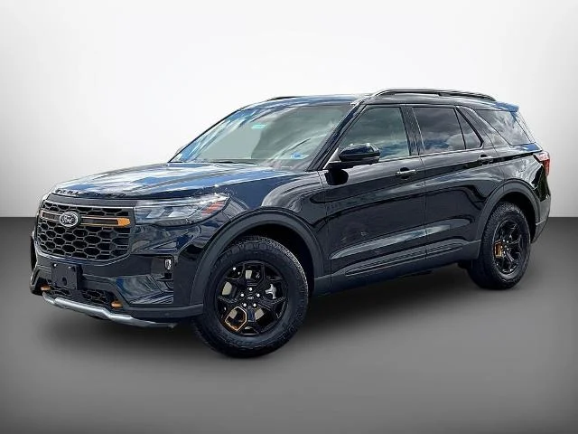New 2026 Agate Black Metallic Ford Tremor® image 37