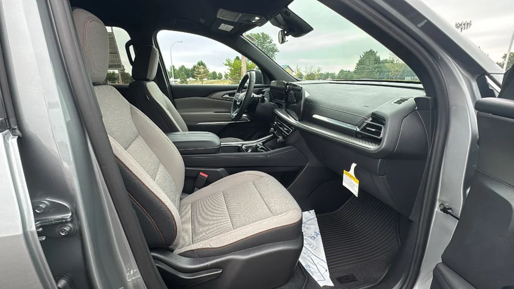 New 2026 Sterling Gray Metallic Chevrolet LT image 8