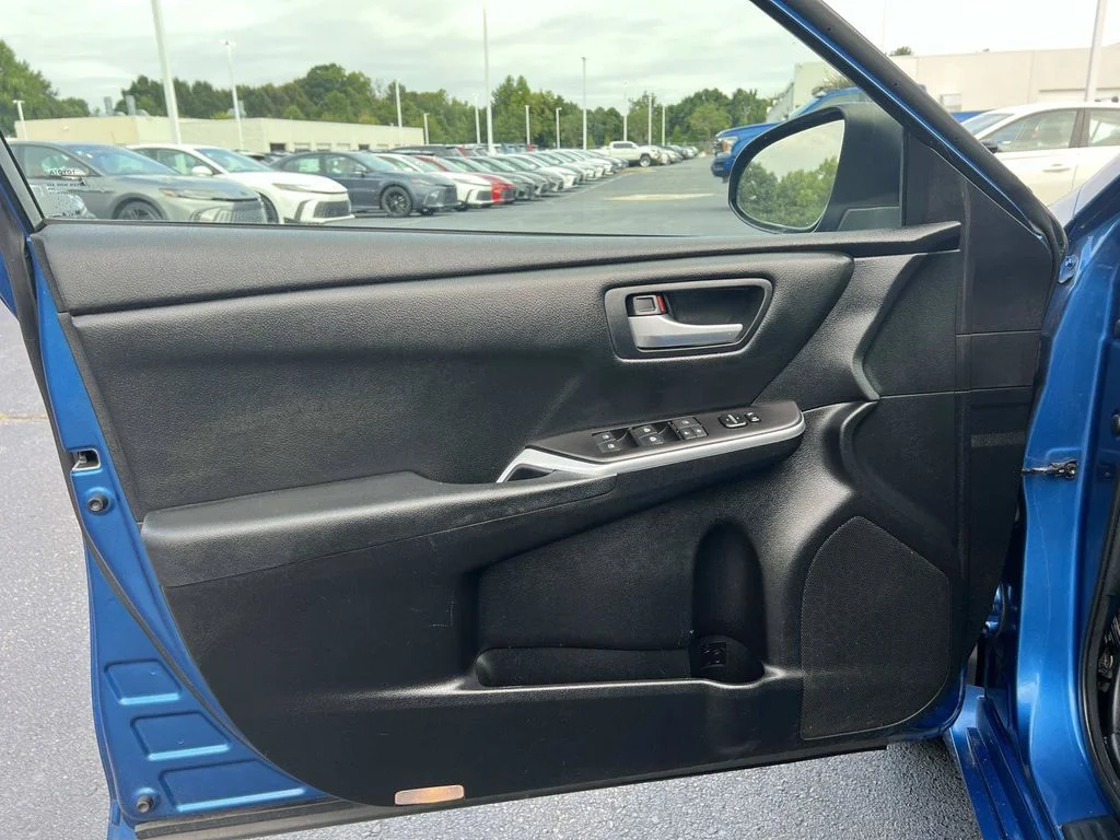 Used 2016 Blue Toyota Special Edition image 17