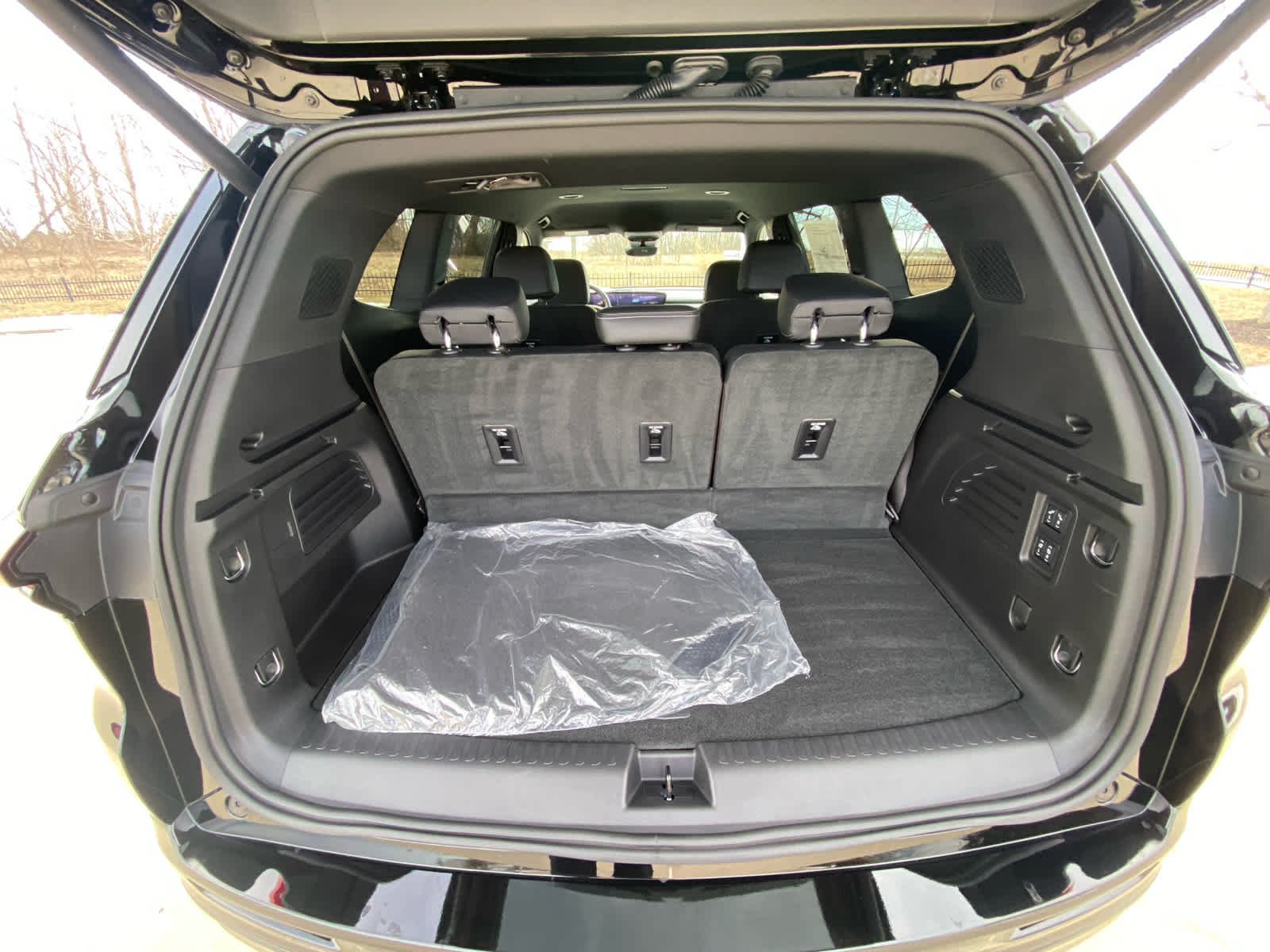 2026 Buick Enclave Sport Touring - Photo 31