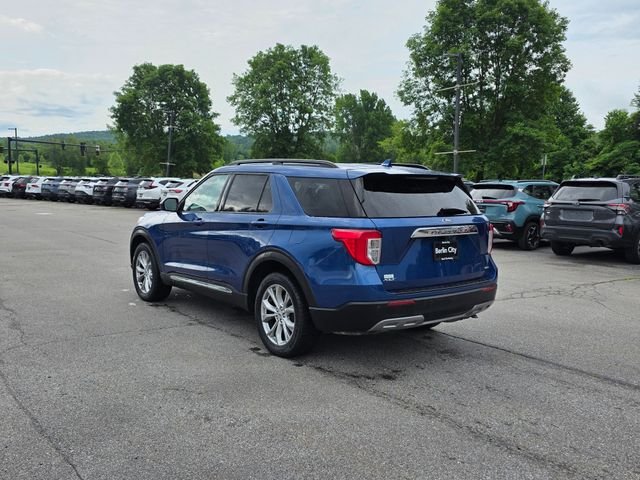 Used 2020 Blue Metallic Ford XLT image 6