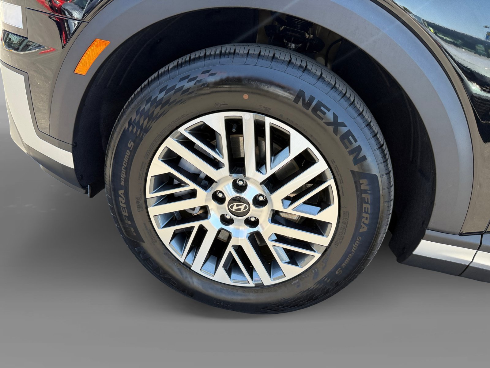 Certified Used 2026 Abyss Black Hyundai SEL image 9
