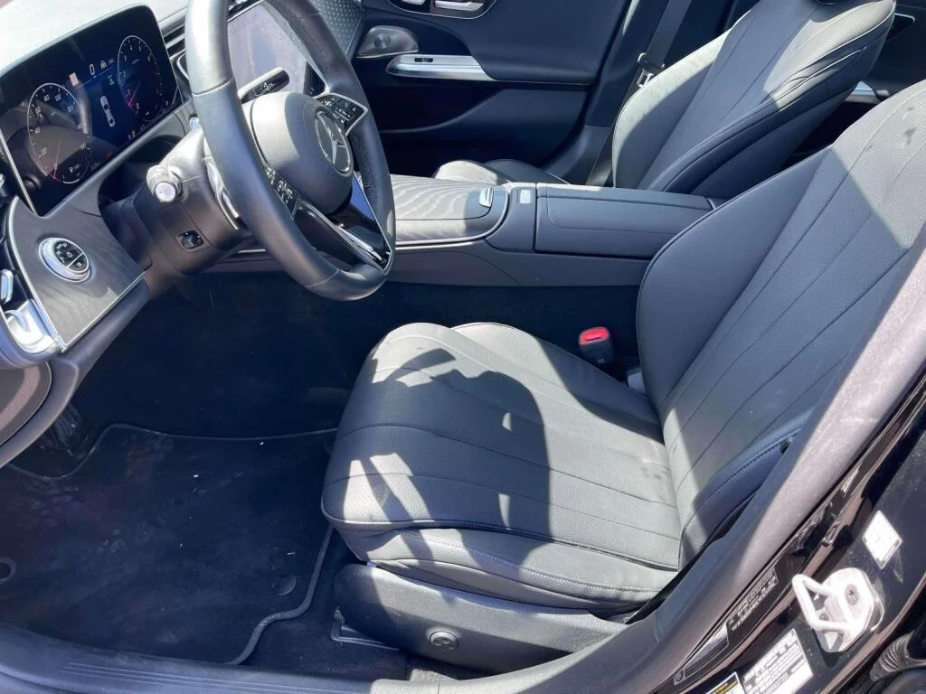 Used 2024 BLK/Black Mercedes-Benz E 350 image 17