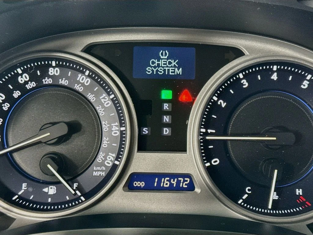 Used 2009 Gray Lexus 250 image 15