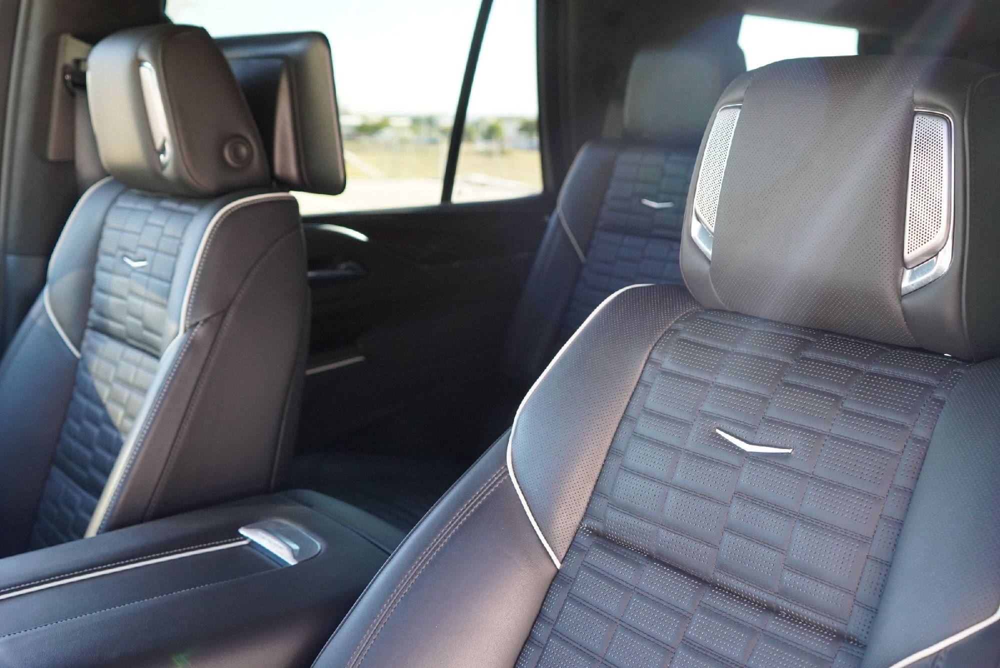 2023 Cadillac Escalade Premium Luxury Platinum - Photo 10