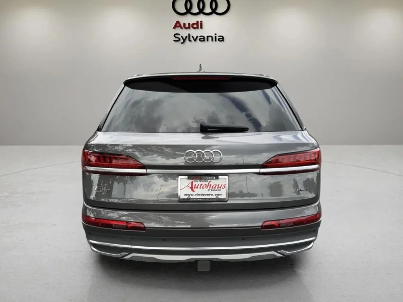 Used 2021  Audi Premium Plus image 6