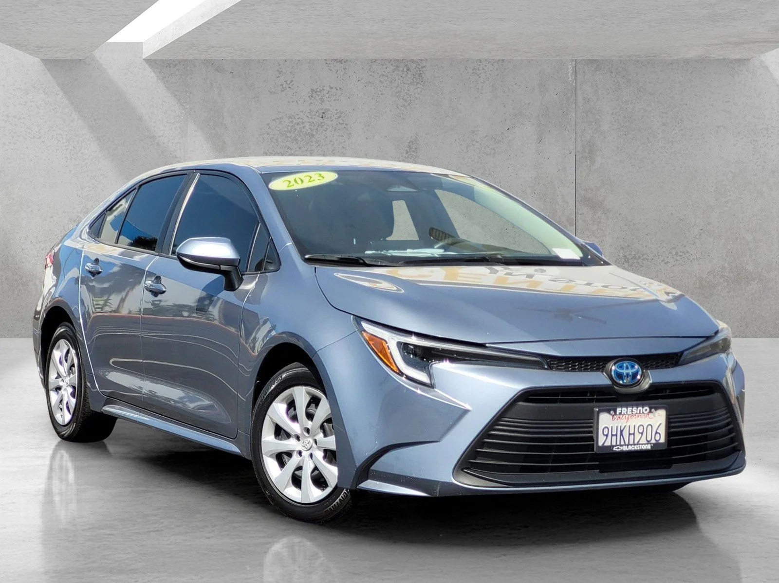 2023 Toyota Corolla LE Hybrid CVT's photo