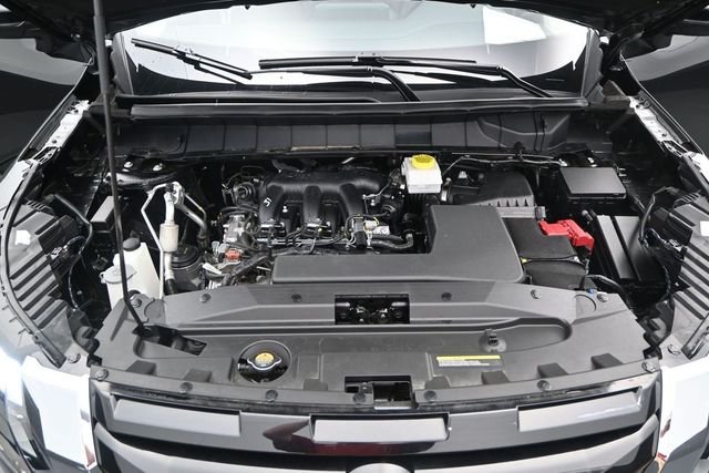 Used 2025 Super Black Nissan SL image 20