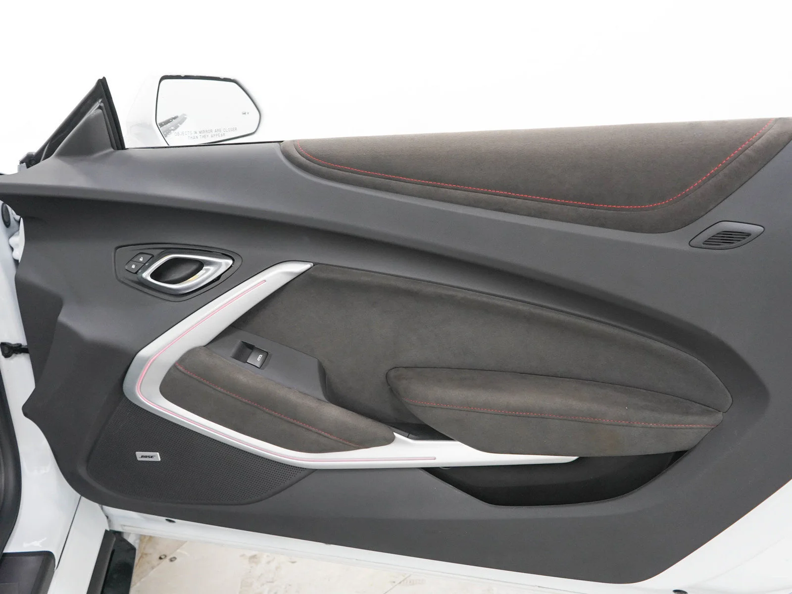 Used 2023 Summit White Chevrolet 2dr Conv ZL1 image 9