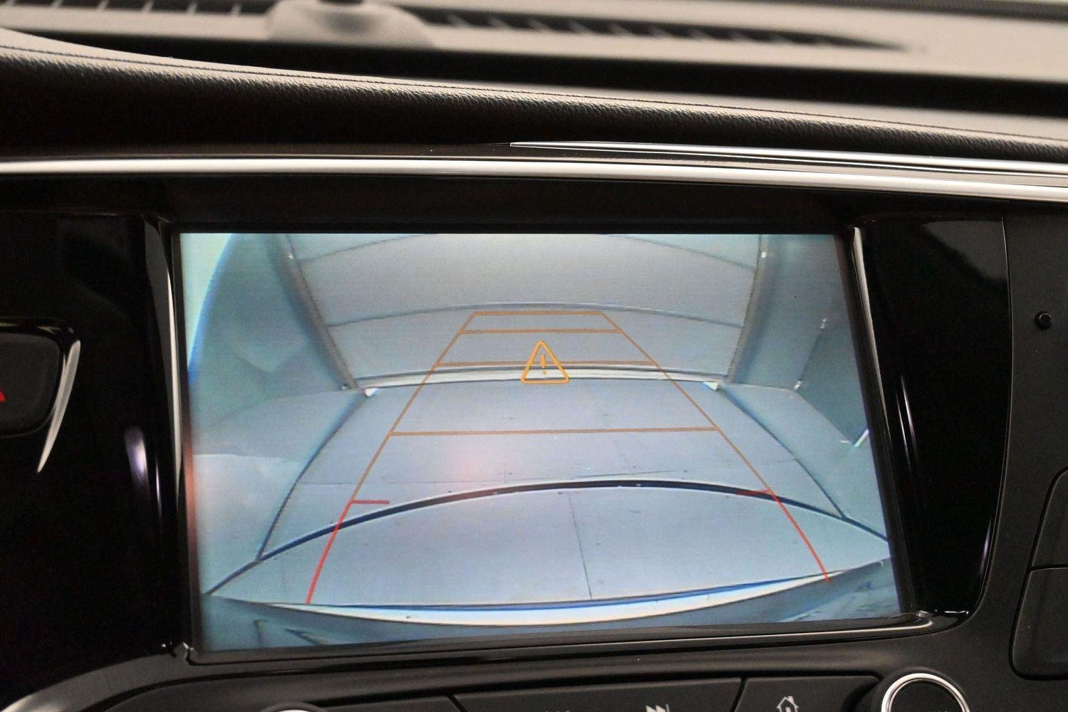 Used 2019 Satin Steel Metallic Buick Essence image 21