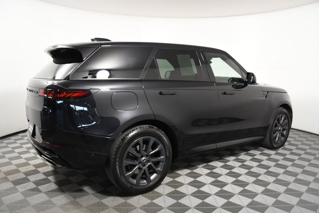 Used 2024 Santorini Black Metallic Land Rover Dynamic SE image 7