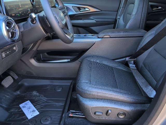 2026 Chevrolet Equinox EV 2LT - Photo 12