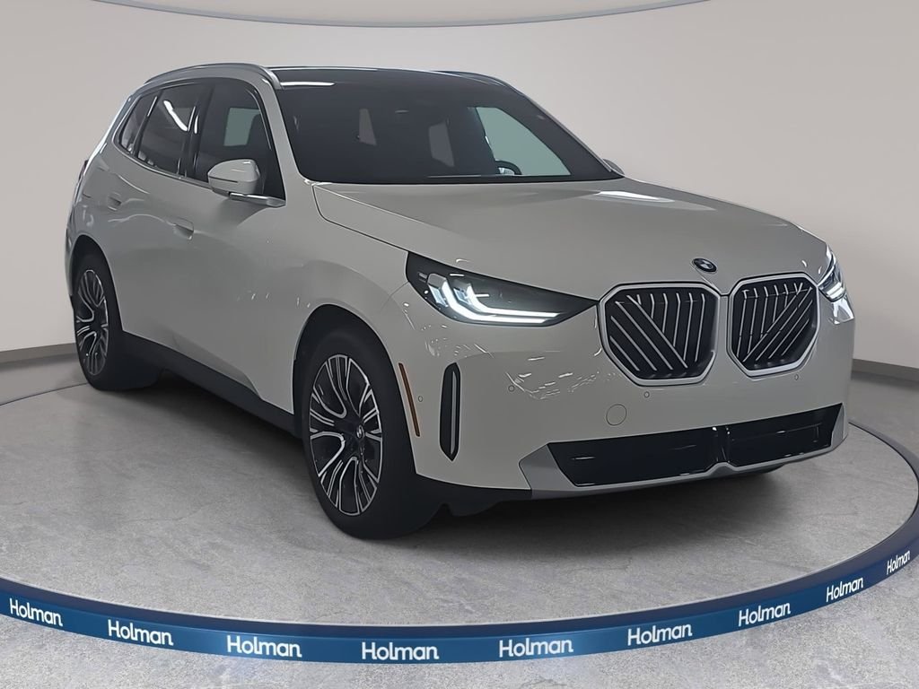 Used 2026 Alpine White BMW 30 xDrive image 3