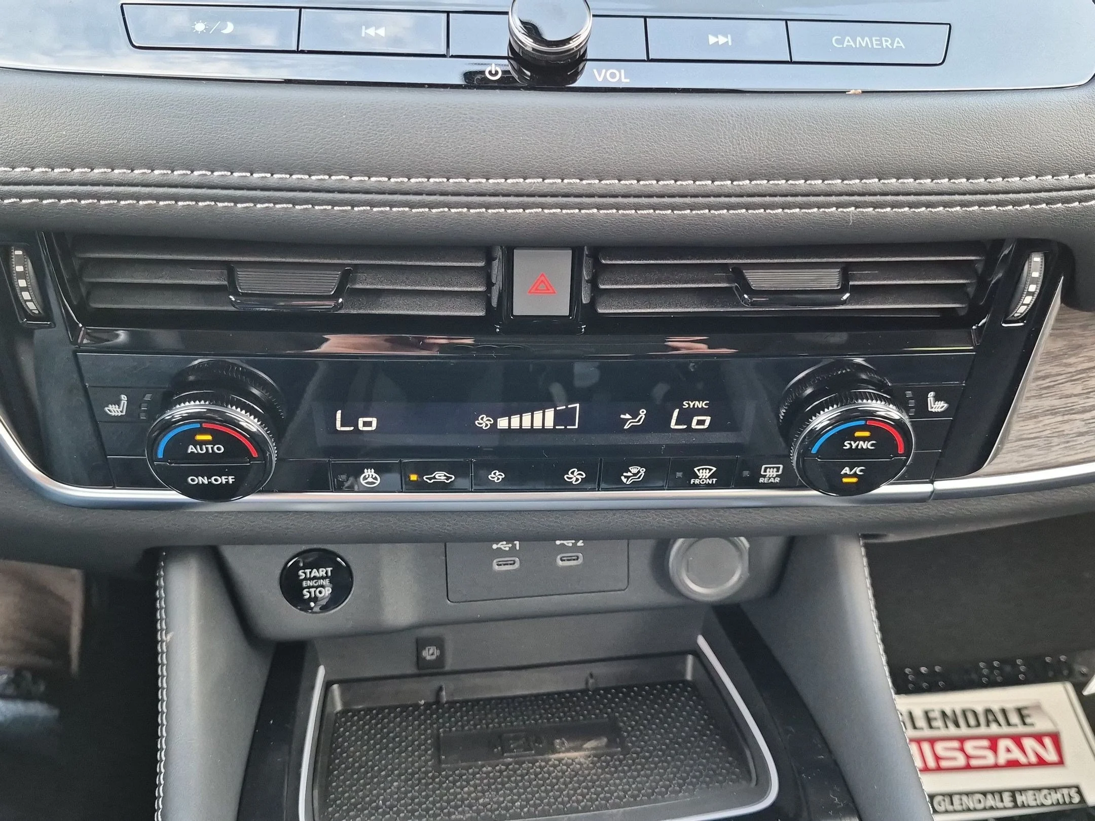 New 2026 Everest White Pearl TriCoat Nissan Platinum image 24