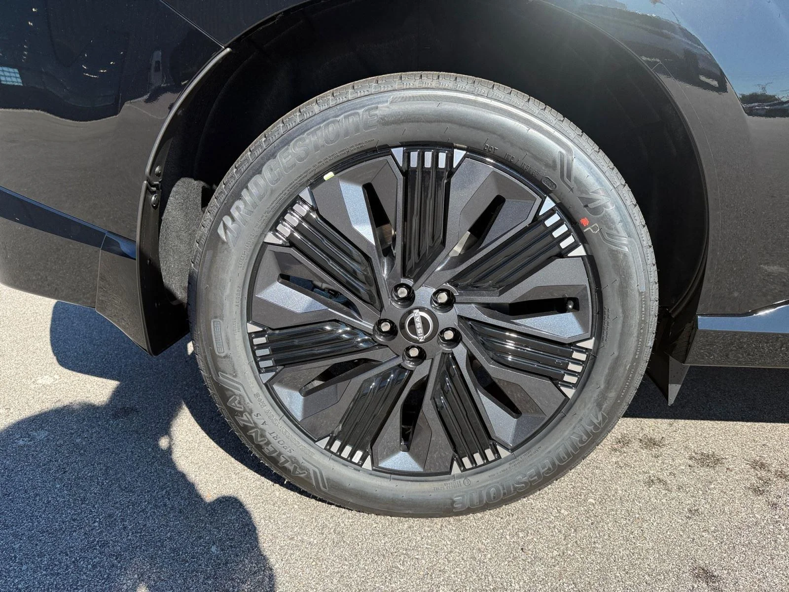 New 2026 Super Black Nissan Platinum image 30