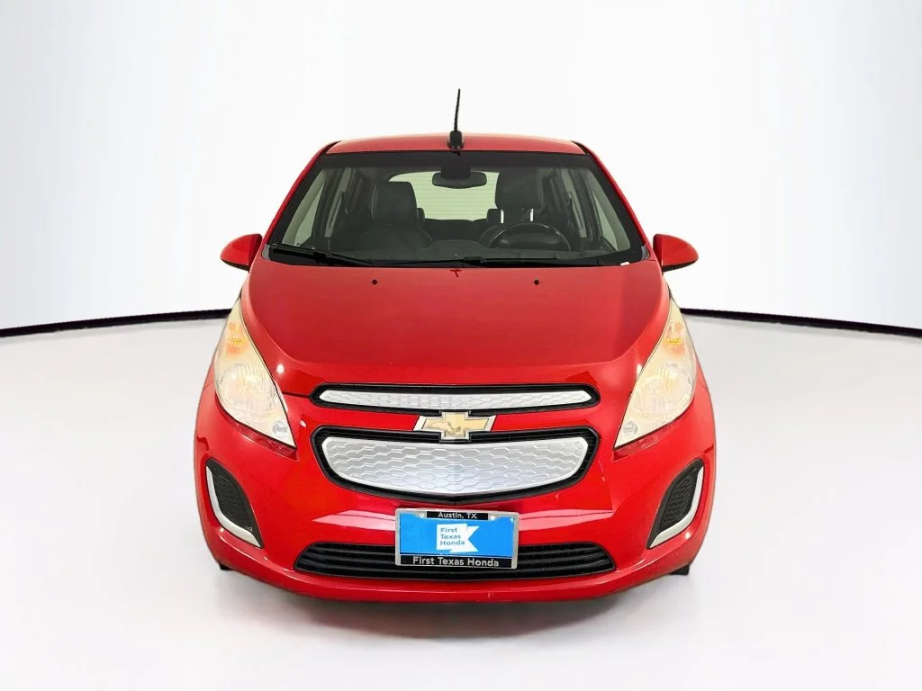 Used 2016 Salsa Red Chevrolet 2LT image 2