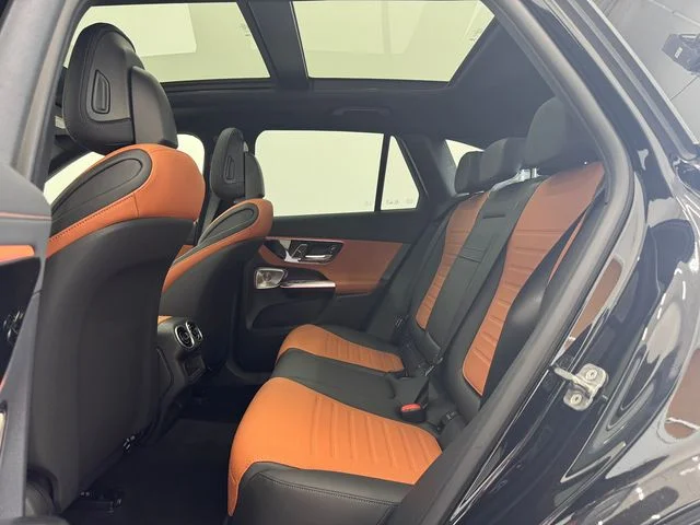 New 2027 Black Mercedes-Benz GLC 300 image 20