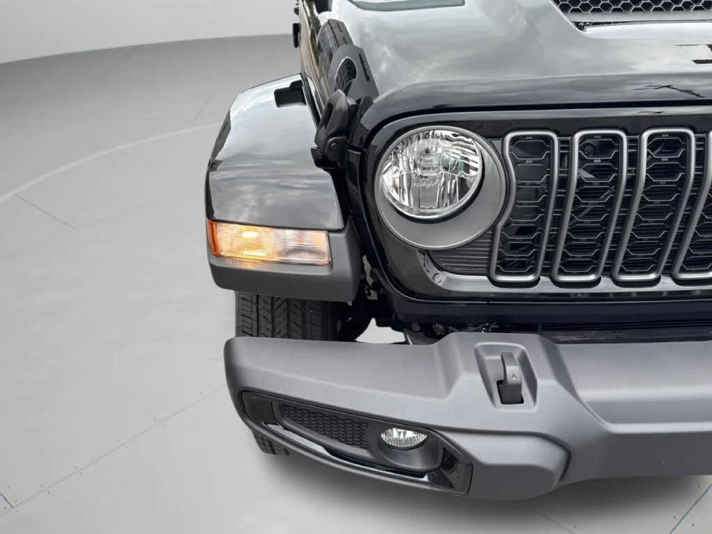 2025 Jeep Gladiator Sport S - Photo 41