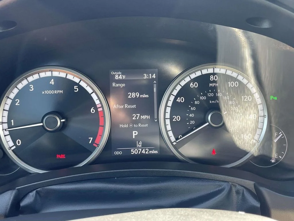 Used 2021 Atomic Silver Lexus F SPORT image 23