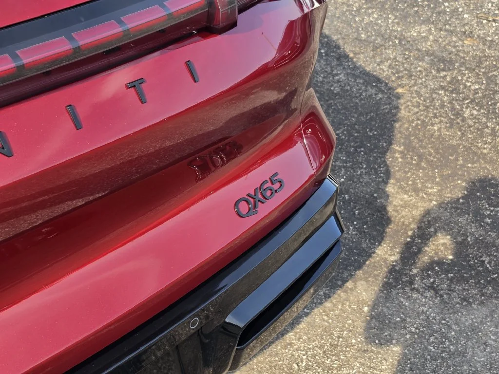 New 2027 2T SUN RED INFINITI Autograph AWD image 6