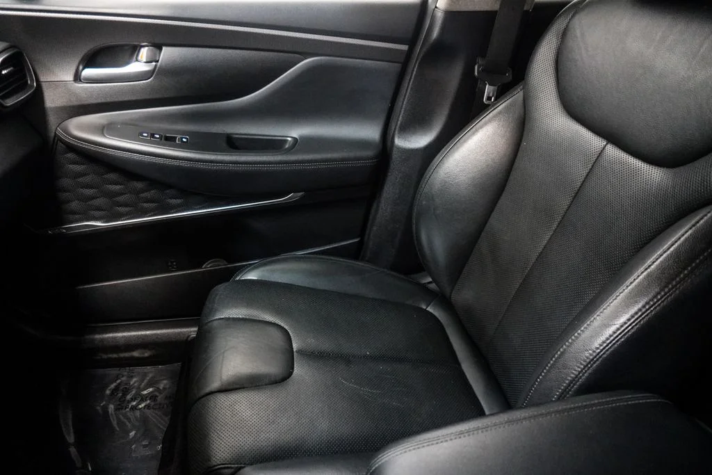 Used 2020 Silver Hyundai Limited image 28