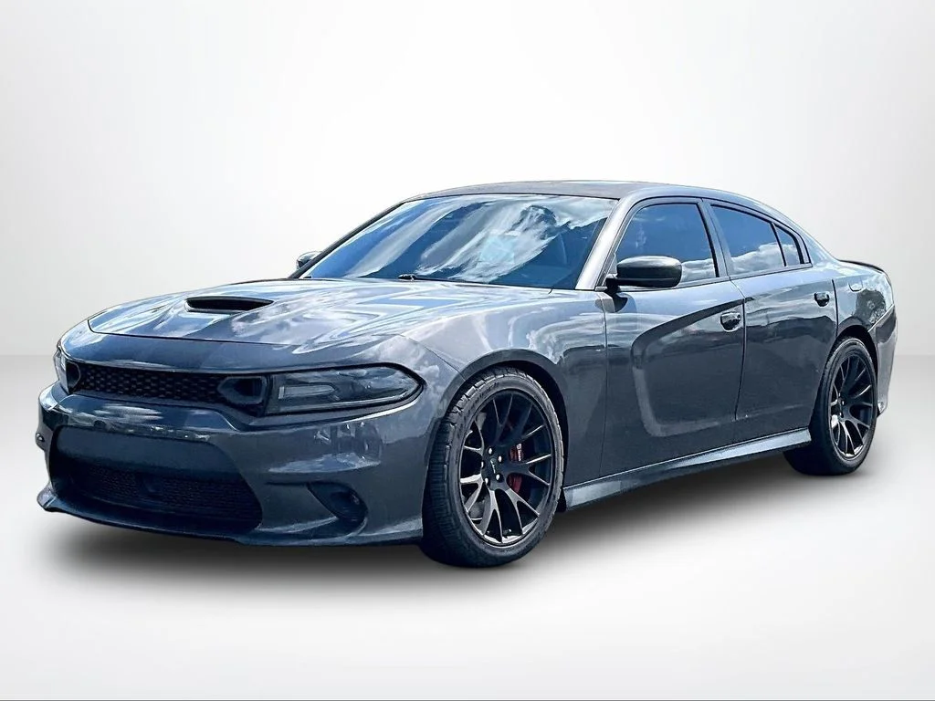 Used 2018 Gray Dodge R/T Scat Pack image 36