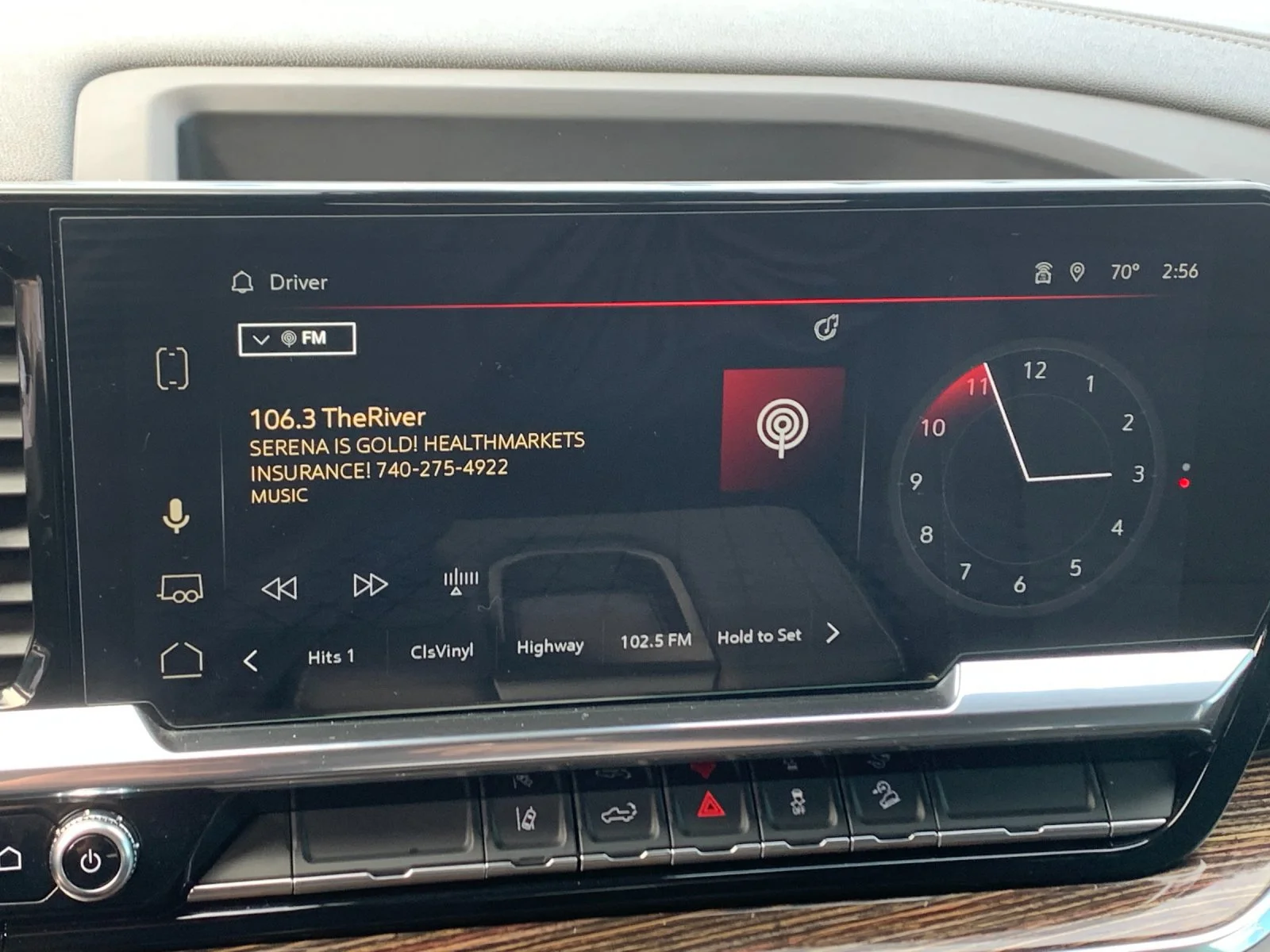 Used 2025 Summit White GMC SLE image 20