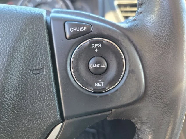 Used 2016 Red Honda EX-L image 32