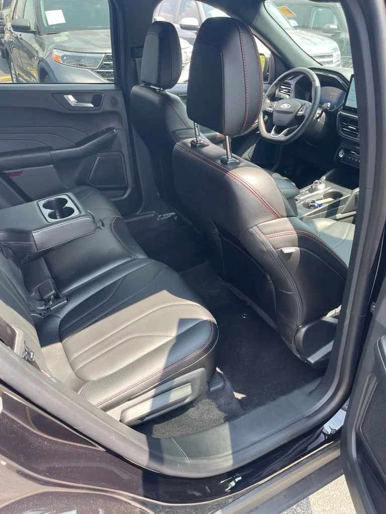 Used 2025 Black Ford ST-Line Elite image 12