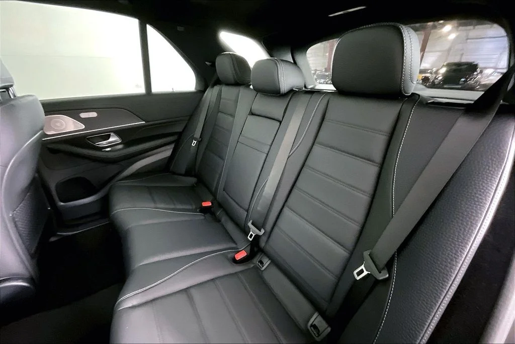 New 2026 Gray Mercedes-Benz GLE 450 image 10