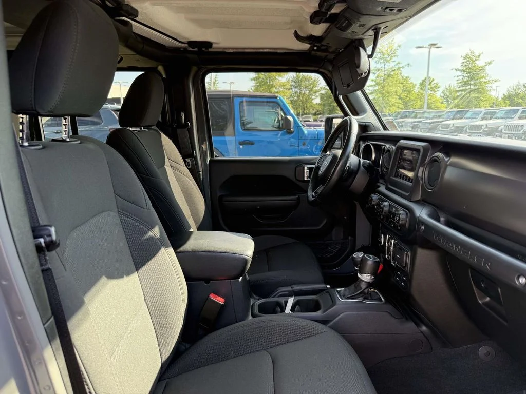Used 2023 Gray Jeep Willys 4xe image 15