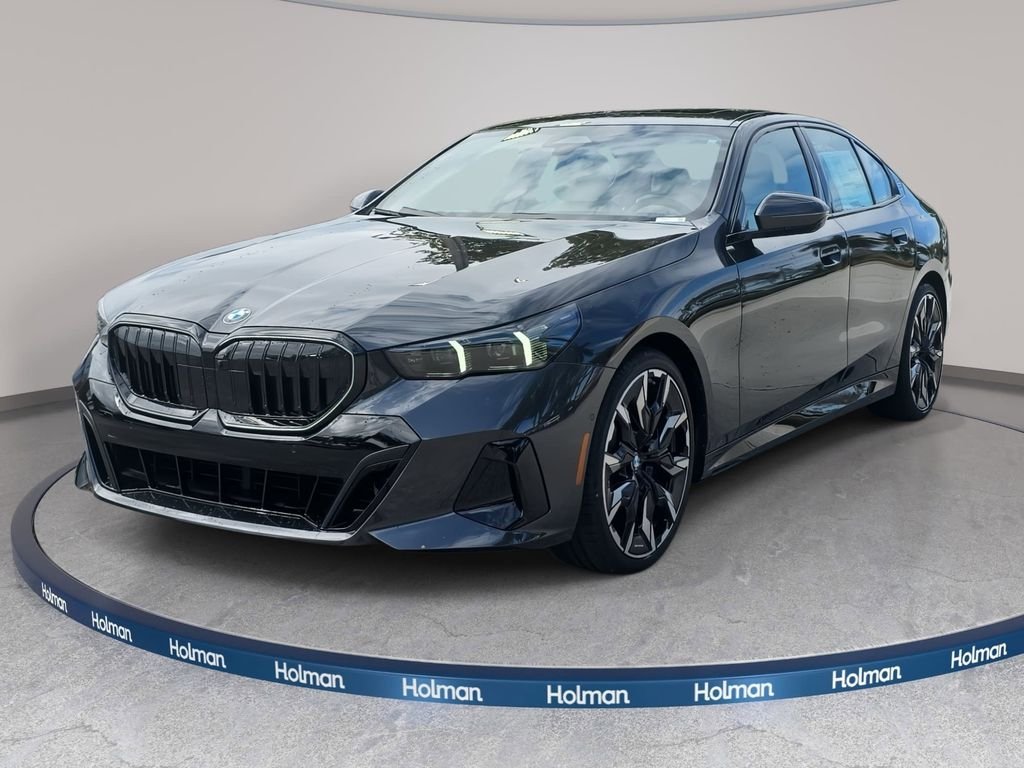 Used 2026 Dark Graphite Metallic BMW 530i image 1