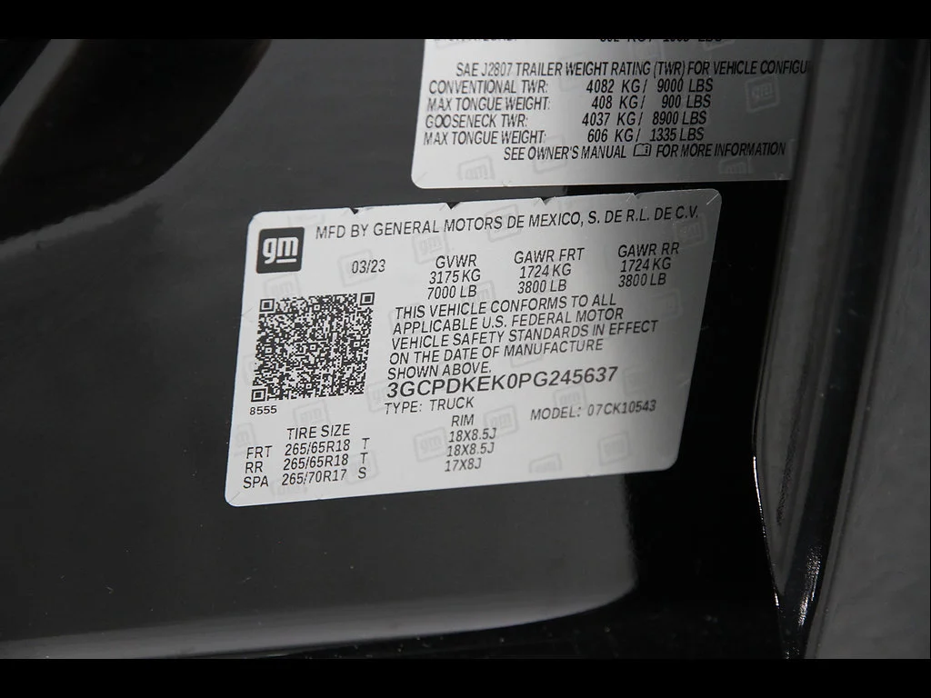 Certified Used 2023 Black Chevrolet LT (2FL) image 24